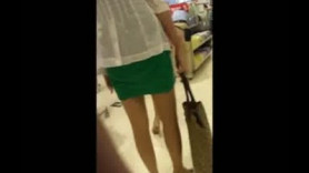 หลุดๆๆแอบถ่ายใต้กระโปรงสาวธนาคาร กกน.สีดำหุ่นน่าเย็ดมากๆๆ
